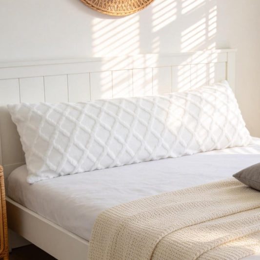 Body Pillowcase in Waffle Velvet Pattern, White Body Pillow Cover with Zipper 21 * 54 1 Piece, Suitable for Sofa, Bedroom Decoration,Without Pillow core(Milky White)